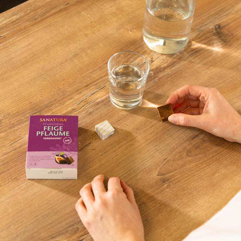 [Australia] - Sanatura Fig Plum Fruit Cubes - 24 pieces - for normal digestion - figs, plums, tamarind and inulin - 240 g 