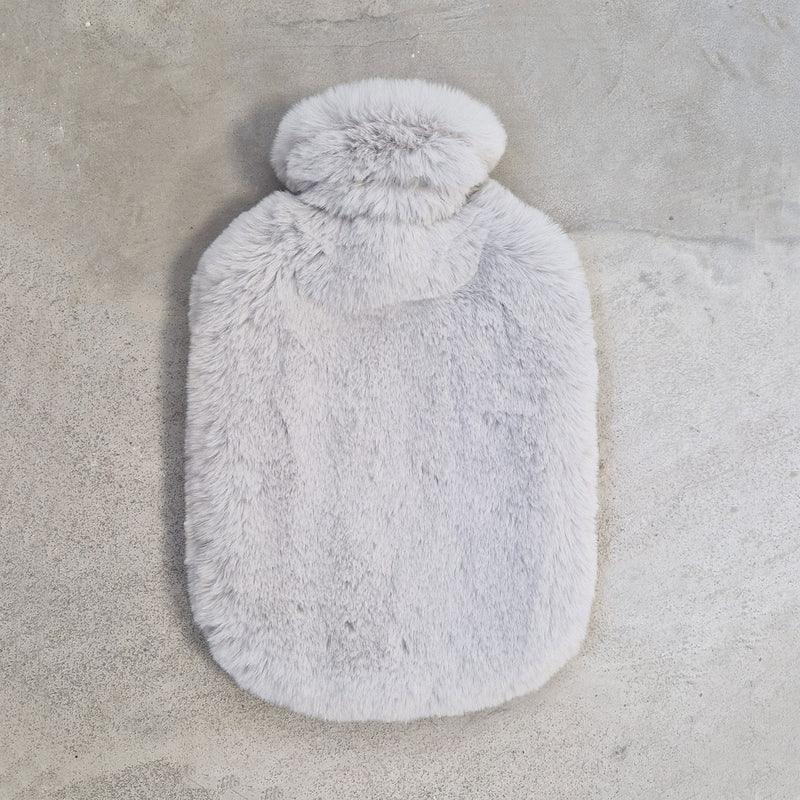 [Australia] - Fashy hot water bottle with cover made of high-quality imitation fur, 2.0L alabaster 
