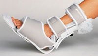 [Australia] - DJO 79-90550 PROCARE Podus Boot, Regular, Female Up to 11, Male Up to 10 