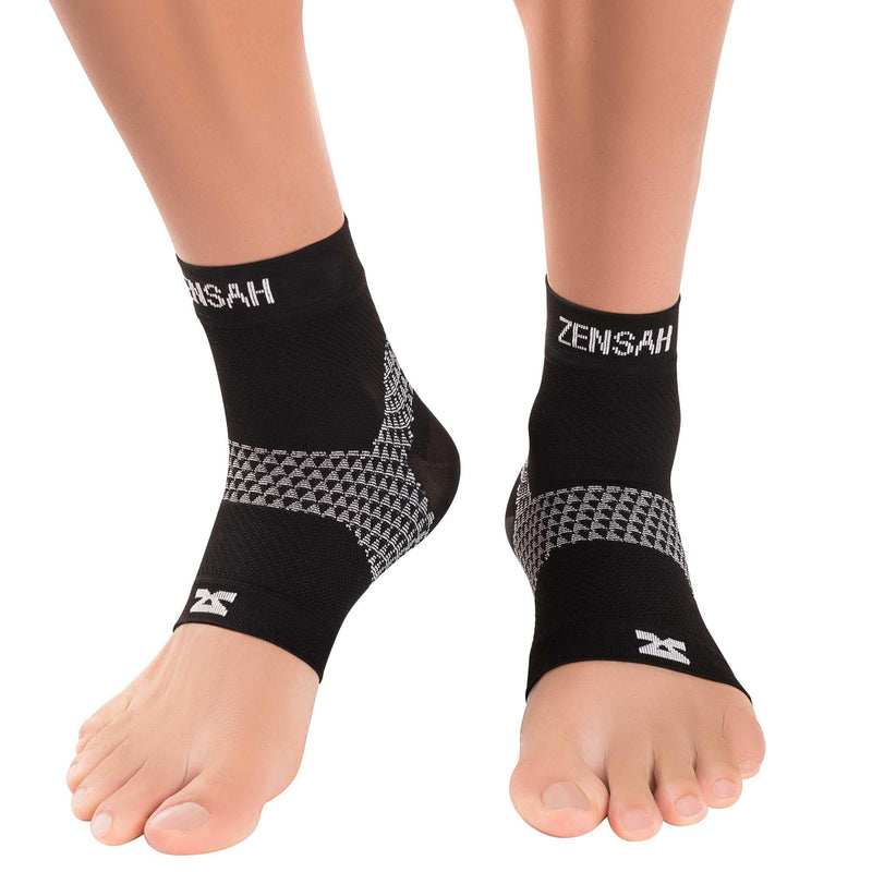 Zensah Plantar Fasciitis Sleeve - Relieve Heel Pain, Arch Support, Reduce Swelling - Compression Foot Sleeve, PF Sock Medium 1 Pair - Black