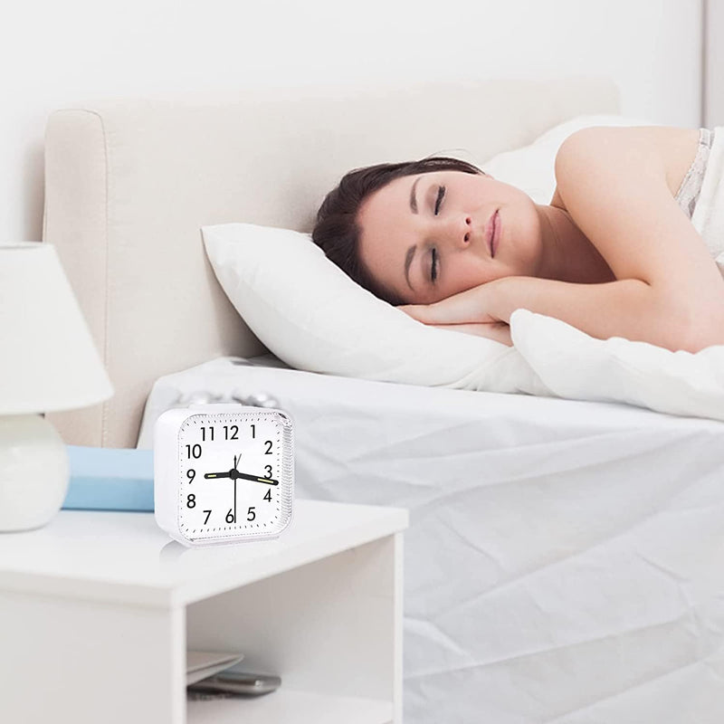 [Australia] - Ultra Small, Peakeep Battery Travel Alarm Clock with Snooze and Light, Silent with No Ticking Analog Quartz (White) White 