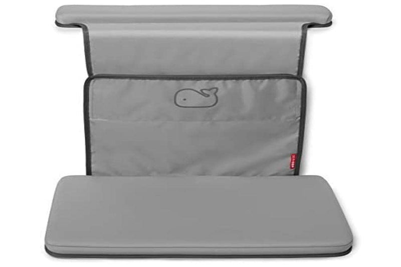 [Australia] - Skip Hop Baby Bath All-in-One Elbow Saver and Kneeler, Moby, Grey Moby All-In-One Elbow Saver & Kneeler 