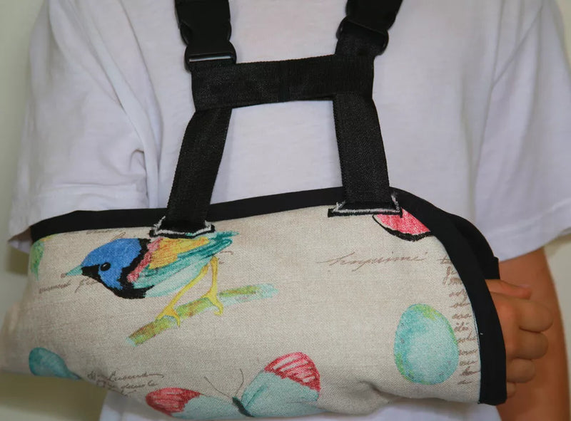 [Australia] - Ledhlth Butterfly Toddler Arm Sling for Girls Fashionable Colorful Children Sling Elegant Kids Sling Padiatric Brace Support Immobilizer for Shoulder Elbow Shoulder Wrist Injury Right Left (Butterfly, Kids S) 