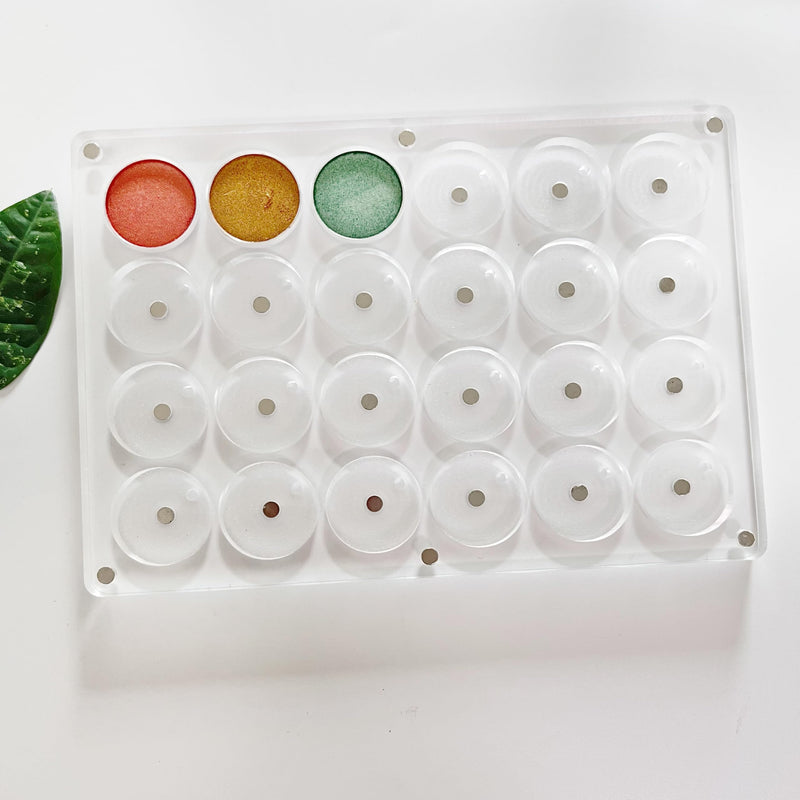 [Australia] - New Acrylic Transparent Elegant Empty Magnetic Eyeshadow Makeup Palette -26mm x24 holes 