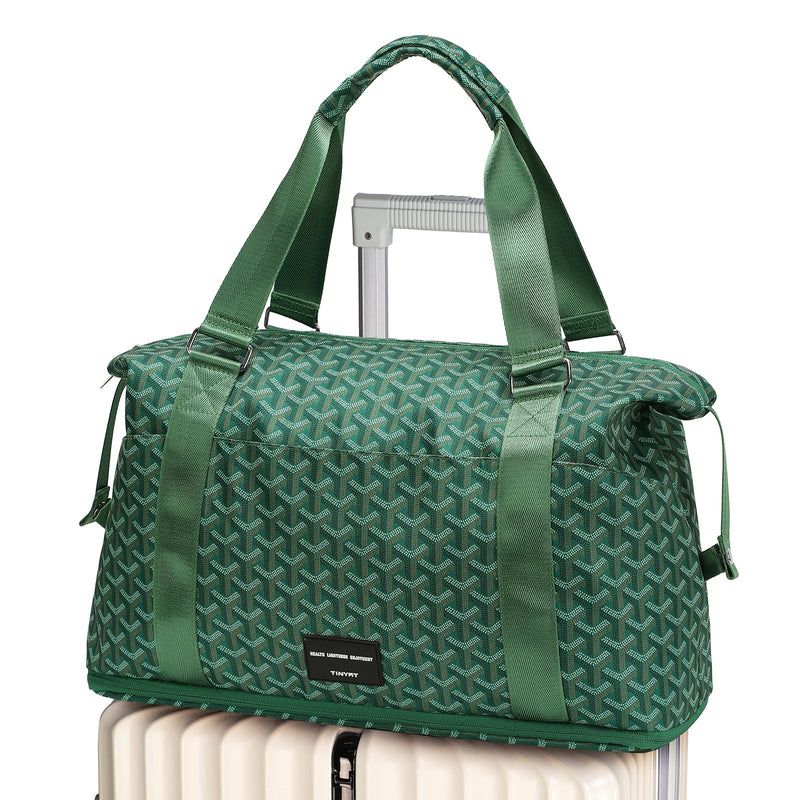 TINYAT Foldable Travel Duffle Bag Expandable Personal Item Travel Bag,32L | Expandable Gym Bag for Women Weekender Carry On Overnight Tote Large Capacity Portable Luggage Bag Olive green