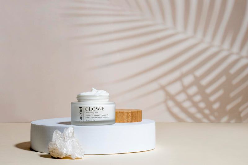 LUXYURI Glow-E Moisturizing Cream with Vitamin E, Lime Pearl and Miniporyl, 50 ml, 1.7 fl oz