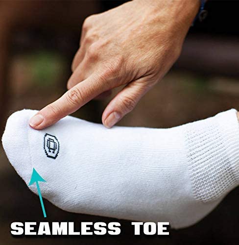 [Australia] - Doctor's Choice Diabetic Socks for Men, Seamless Crew Socks with Non-Binding Top, 4-Pairs, Large 10-13 & X-Large 13-15 White/Crew Large (4 Pair) 