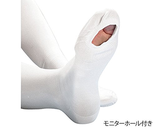 [Australia] - Kendall T.E.D. Knee Length Anti Embolism Stockings, Medium, White 