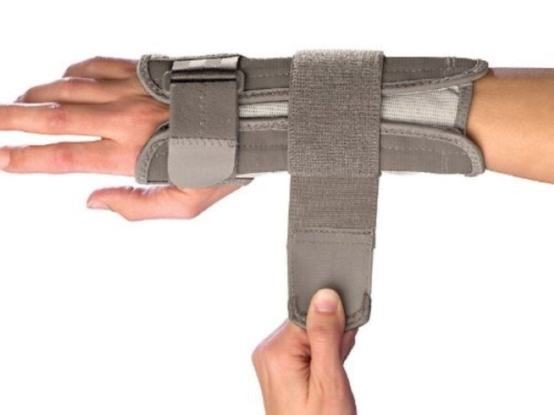 [Australia] - MUELLER Carpal Tunnel Wrist Stabilizer Large/X-Large Large/X-Large (Pack of 1) 