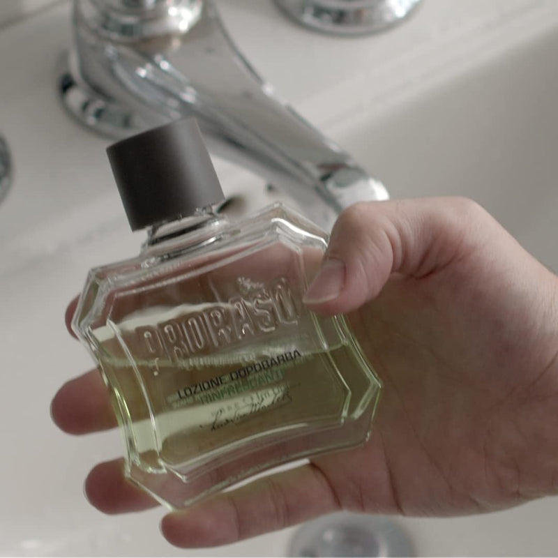 [Australia] - Proraso Aftershave Lotion Refreshing, 100ml, Men's Aftershave with Eucalyptus Oil & Menthol, Helps Restore Skin Comfort, Made In Italy 