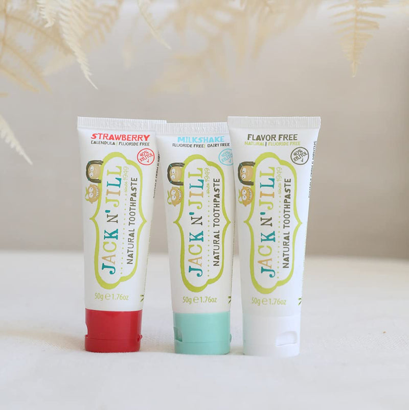 [Australia] - Jack N' Jill Kids Natural Toothpaste, Made with Natural Ingredients, Helps Soothe Gums and Fight Tooth Decay, Suitable from 6 Months Plus Milkshake Flavour 1 x 50g 