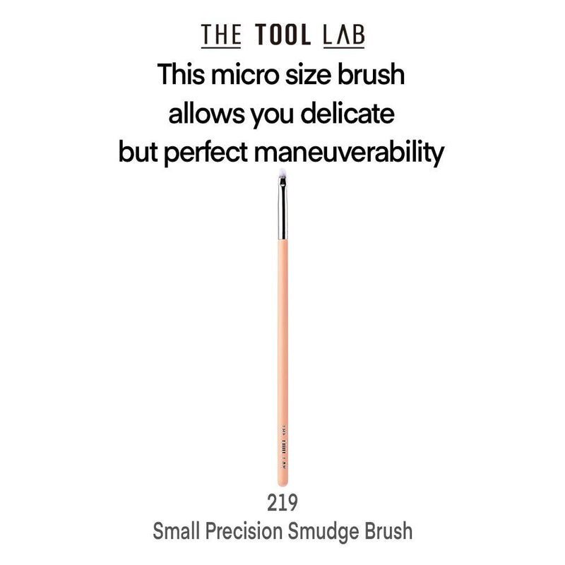 [Australia] - THE TOOL LAB 219 Small Precision Smudge Brush - Eyeliner Eyeshadow Concealer Brush Concealer Micro Size Precision Coverage - Premium Quality Synthetic Dense Bristles Cosmetic 