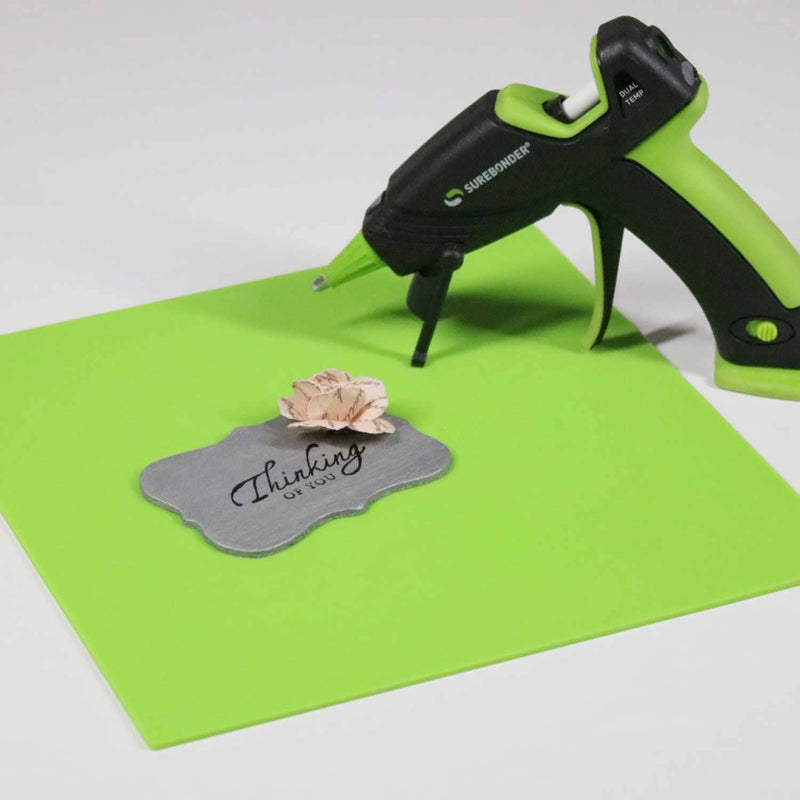 [Australia] - Surebonder Silicone Pad for Hot Glue Gun Projects, Flexible & Heat Resistant Surface For Easy Cleanup Or Use for Tracing Projects, Size: 8" x 8" (6100) 