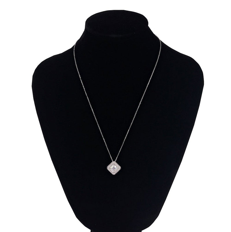 [Australia] - with Box - Pendant Necklace White Gold Plated Sterling Silver with Cubic Zirconia(Not Diamond) & Cable Chain for Women & Girls 