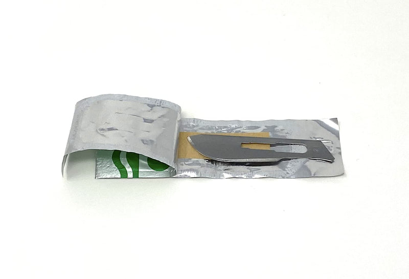 [Australia] - Disposable Surgical Scalpel Blades Sterile High Grade Carbon Steel 2.1% 10xx Individually Foil Wrapped by P&P MEDICAL SURGICAL Size 21 Box of 100 