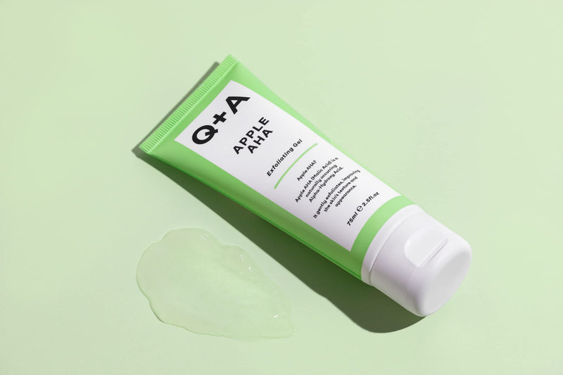 [Australia] - Q+A Apple AHA Exfoliating Gel, naturally occurring Malic and Lactic Acid alongside Apple Fruit Extracts and Glycolic Acid for smoother, brighter skin (75ml) 