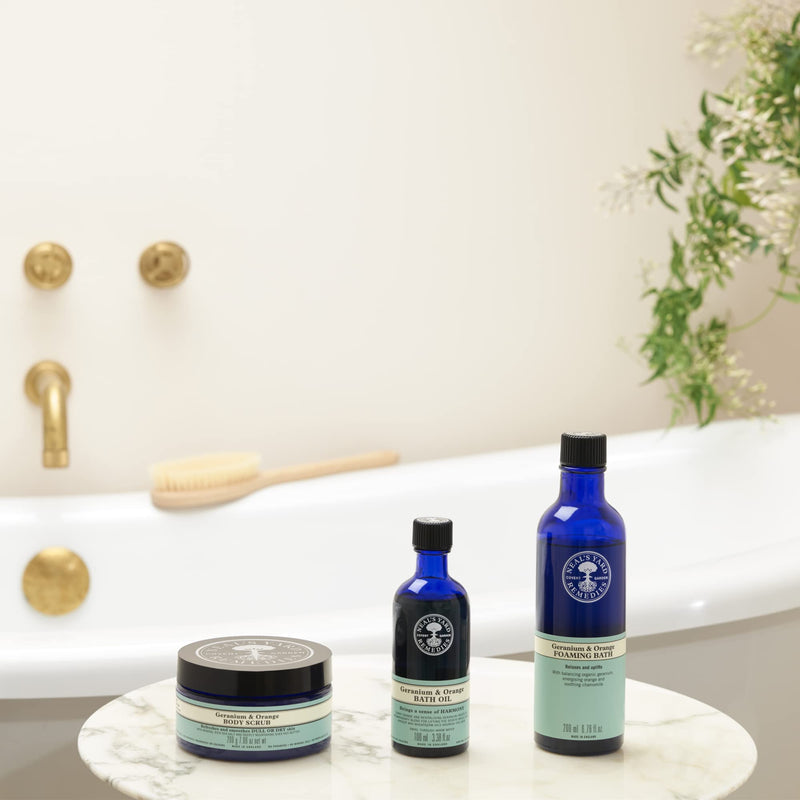 [Australia] - Neal's Yard Remedies Geranium & Orange Bath Oil | Energise Body & Mind W/ Uplifting Scents | 100ml 