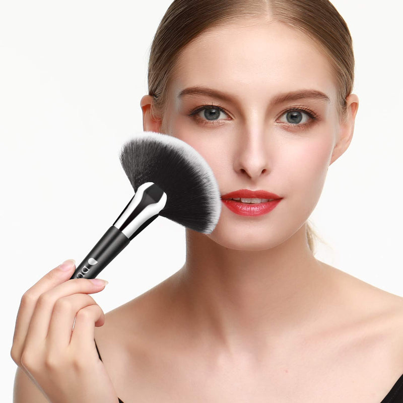 [Australia] - DUcare Professional Makeup Brushes 32Pcs Makeup brush set Premium Synthetic Kabuki Foundation Blending Make Up Brushes Kit - Black 