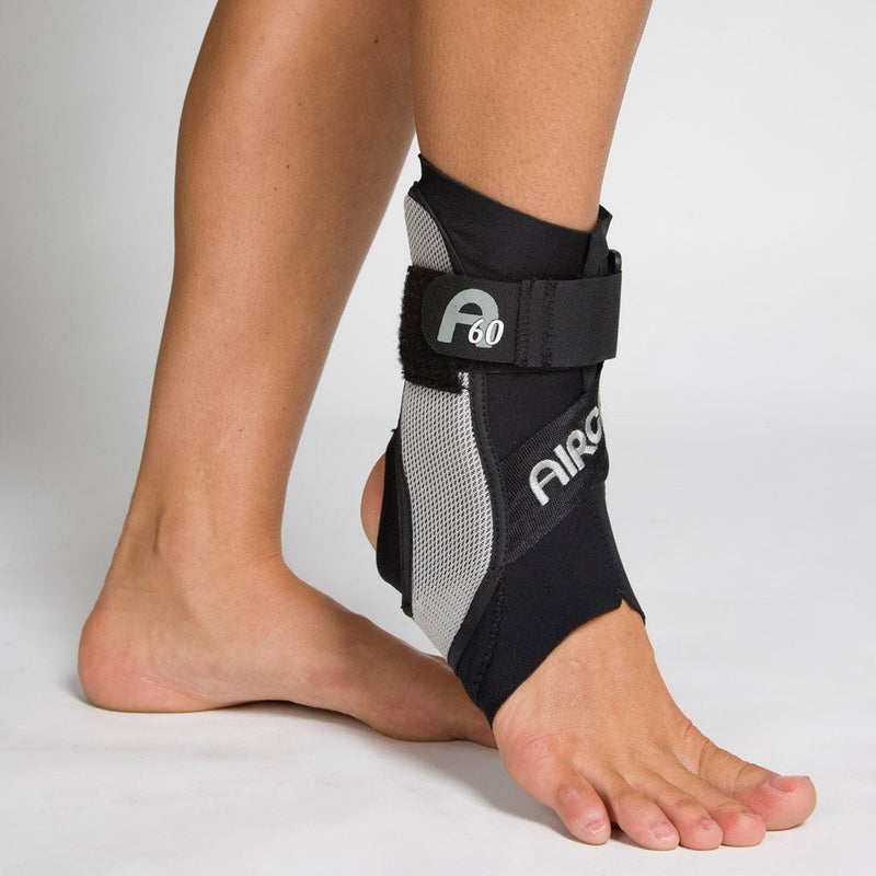 [Australia] - Aircast A60 Ankle Support Brace, Left Foot, Black, Medium (Shoe Size: Men's 7.5-11.5 / Women's 9-13) Black (Left Foot) Medium (Pack of 1) 