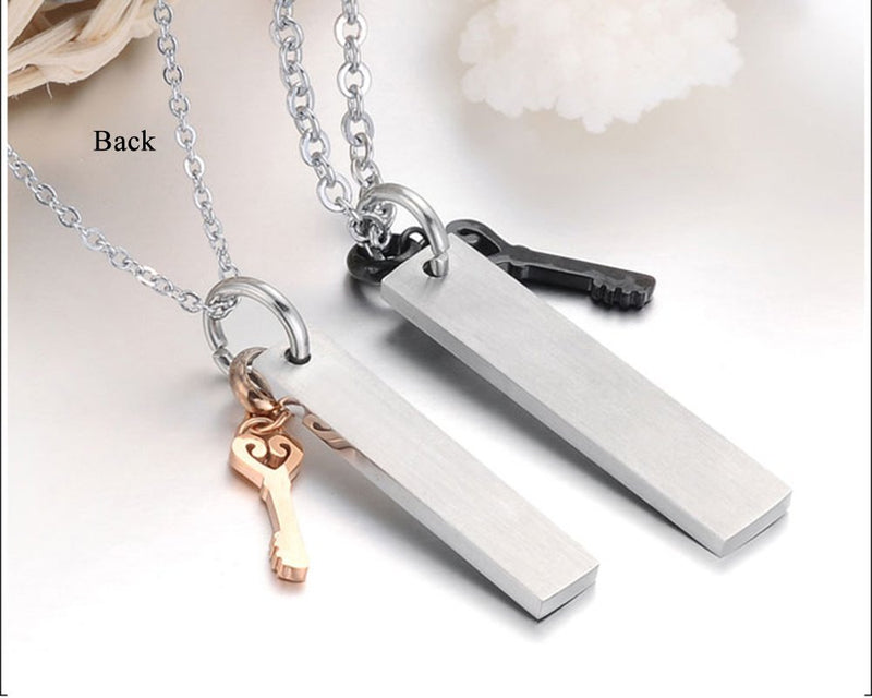 [Australia] - U365 Matching Couples Necklace His & Her Titanium Steel Eternal Love Promise Pendant Set for Men Women 21.6 Inches KEY TO HEART 