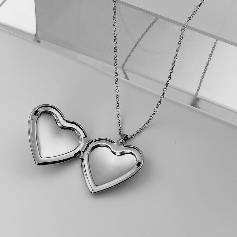 [Australia] - POWER WING Heart Locket Necklace for Women Girls That Holds Pictures Engraved Photo Lockets Gifts 20" Chain Engraved You are My Sunshine 