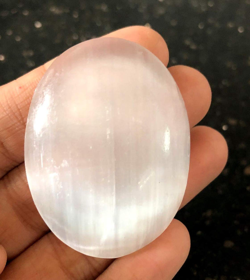 [Australia] - crystalmiracle Natural Selenite Worry Thumb Stone Crystal Healing Gemstone Reiki Gift Positive Energy Psychic Wellness Handcrafted 