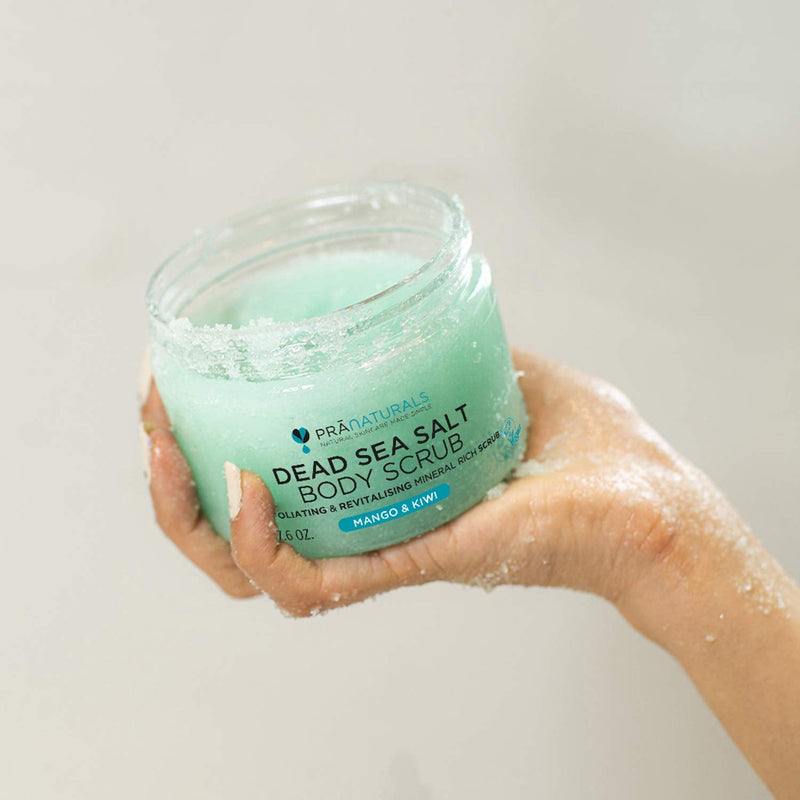 [Australia] - PraNaturals Revitalising Dead Sea Body Scrub 500g, Nourishing Skin Exfoliating Salt Scrub, Rich in Natural Minerals for All Skin Types, Enriched with Mango & Kiwi Fruit Scent 