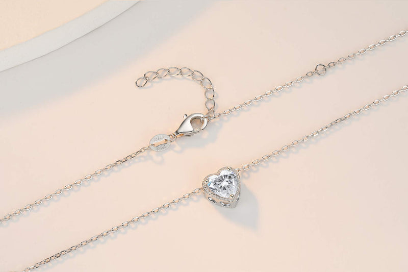 [Australia] - Qings Birthstone Heart Women Necklaces, 925 Sterling Silver Birthstone Pendant Necklace, Adjustable Chain Gift Box, 12 Months Jewellery Valentines Gift for Her Wife Girls Mom Birthday Wedding Apr 