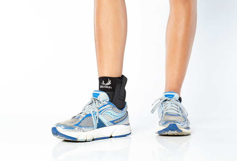 [Australia] - Premium Compression Ankle Brace with Gel - Swelling Control, Pain Relief, and Stabilization after Injury (M - L) - by BioSkin M - L 