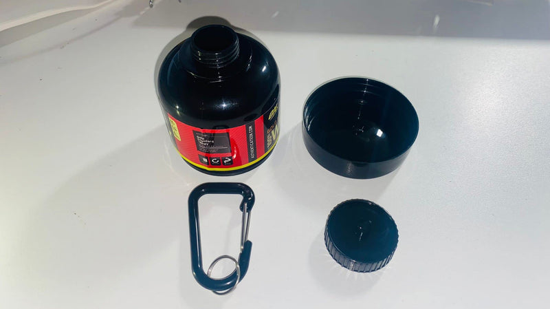 [Australia] - Omana Protein Powder Storage Container, Portable Supplement Powder Container with Funnel & Keychain for Travel Gym Workout Fitness, 100 ml, 30g, Black 