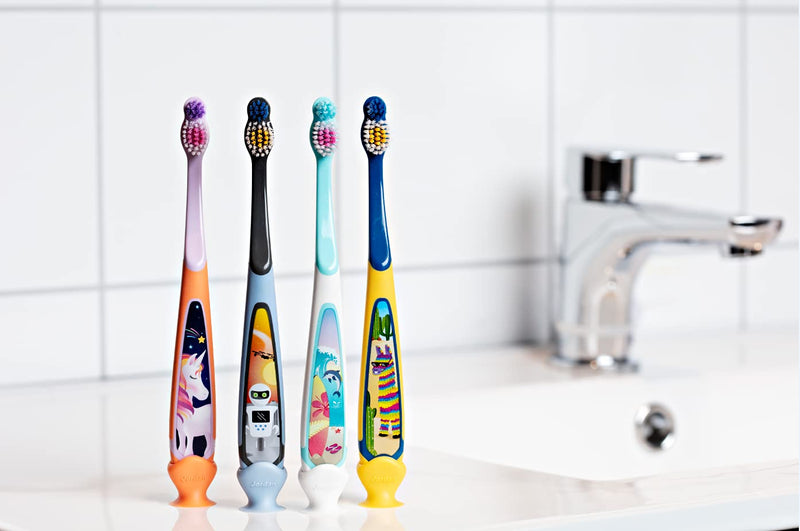 [Australia] - Jordan ® | Step 3 Toothbrush Kids | Kids Toothbrush for Age 6-9 Years Old | Soft Bristles, Dual Ergonomic Handle & BPA Free | Blue & Yellow Color | Pack 4 Units 