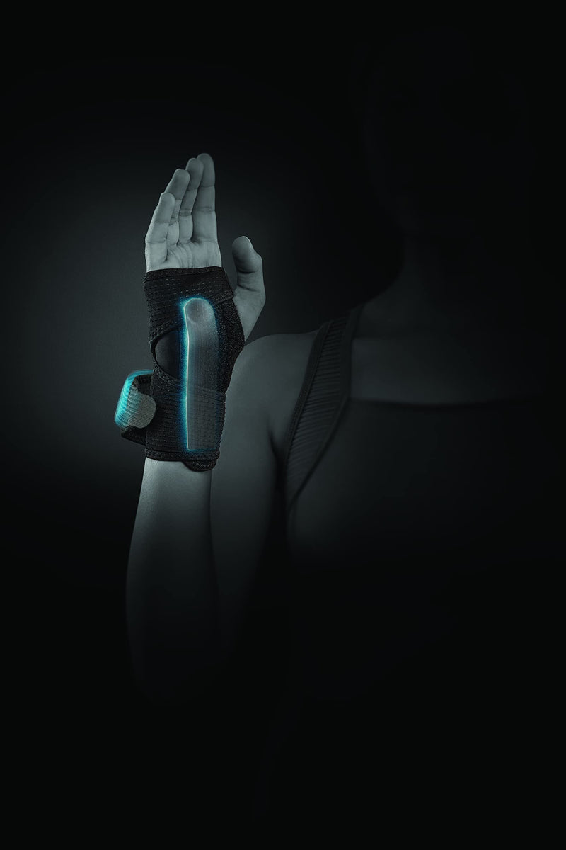 [Australia] - Curad Performance Series Ironman Wrist Support, Reversible Rigid Brace, Universal Fit for Mild Sprains and Strains 
