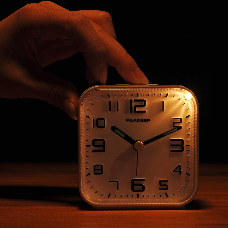 [Australia] - PEAKEEP 3D Numbers No Tick-Tock Analog Alarm Clock with Classic Beep Sound, Snooze, Manual Light and Battery Powered Small for Travel (White-3D) White-3d 