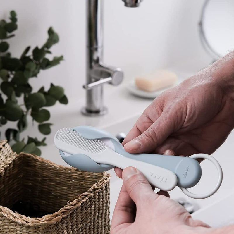 [Australia] - Beaba - Comb + Hairbrush set for Babies and Children - Integrated comb storage system on the back of the brush - Green Blue 