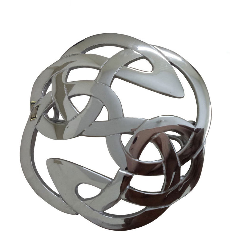 [Australia] - AAR Celtic Knot Kilt Fly Plaid Brooch for 3.50" Diameter Antique, Chrome and Black Finish 