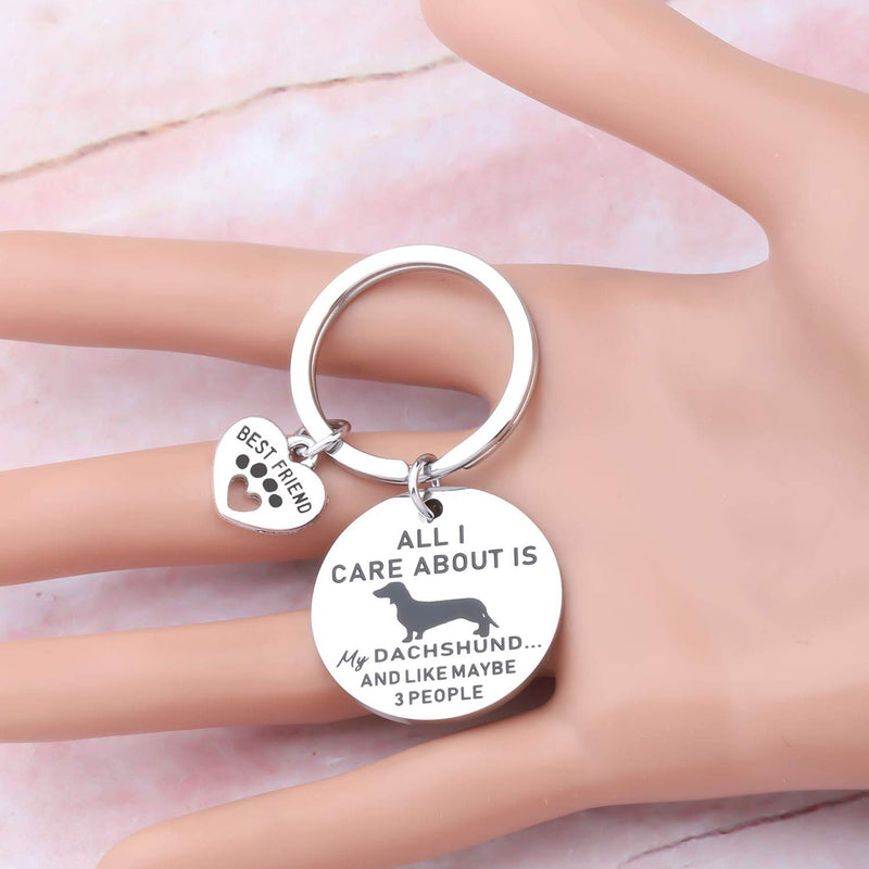 [Australia] - BLEOUK Dachshund Mom Gift All I Care About is My Dachshund and Like Maybe 3 People Funny Dachshund Keychain for Dachshund Dog Owner Lover 