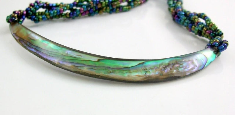 [Australia] - Swimmi Crescent Natural Paua Abalone Shell Pendant Beads Necklace 22 Inches Handmade Jewelry AA173 
