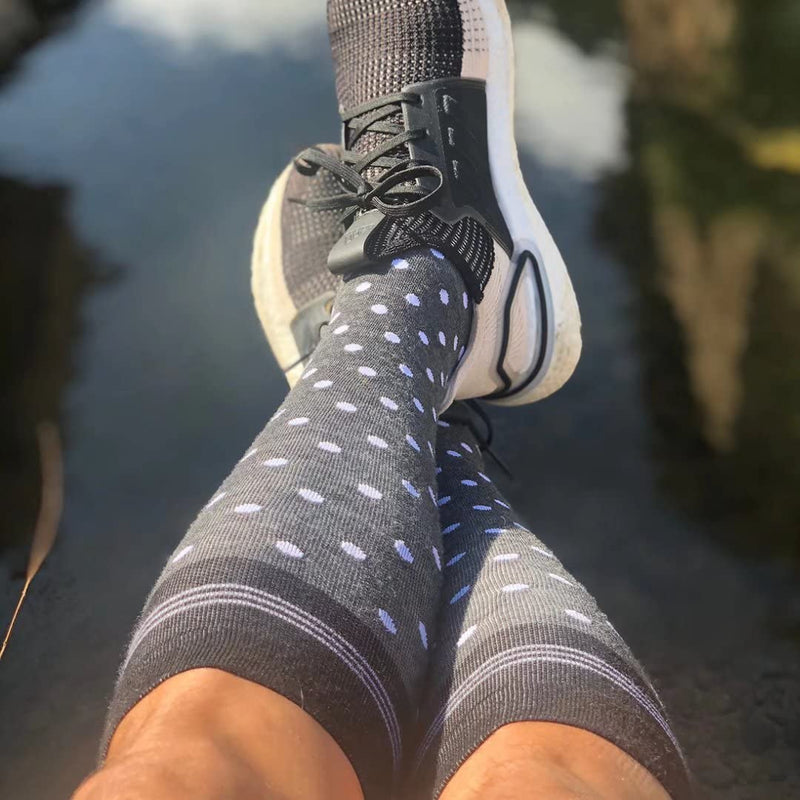 [Australia] - JAVIE Comfy Merino Wool Socks for Women & Men Graduated Compression Socks (15-20mmHg) Knee High Compression Stockings Small Grey/White Dots 
