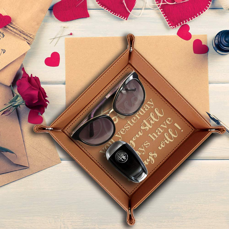 [Australia] - Bella Busta- Loved you yesterday, Love you still, Always have, Always will- Engraved Leather Valet Tray (Rawhide) Rawhide 