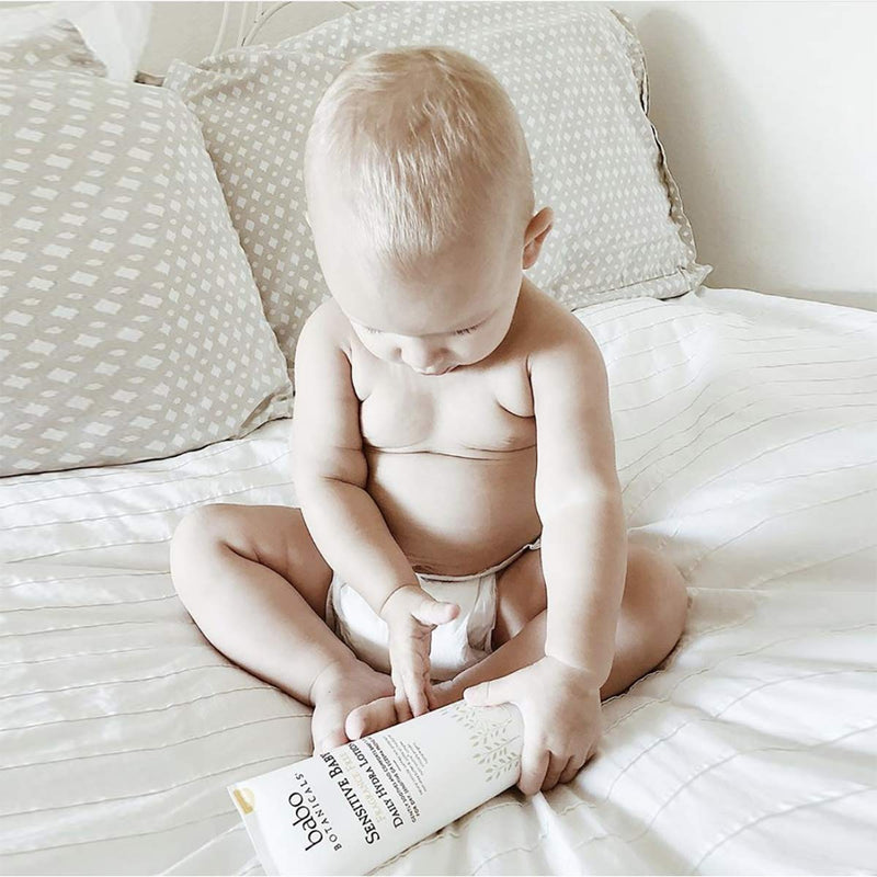 [Australia] - Babo Botanicals Sensitive Baby Fragrance-Free Daily Hydra Lotion - with Colloidal Oatmeal, Shea Butter & Jojoba Oil - EWG Verified, Vegan & Hypoallergenic - 8 fl. oz 8 Fl Oz (Pack of 1) 