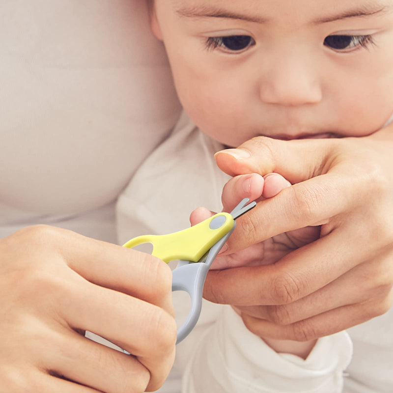 [Australia] - Baby Nail Clipper Kit, 4-in-1 Baby Nail Care Set with Cute Case, Baby Nail Clippers Scissor, Nail File & Tweezer for Newborn Infant Toddler Kids Toes and Fingernails (Yellow) Yellow 