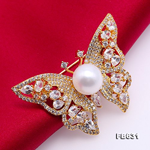 [Australia] - JYX Fine Butterfly-Style White Freshwater Pearl Brooches Pins Golden-Tone 