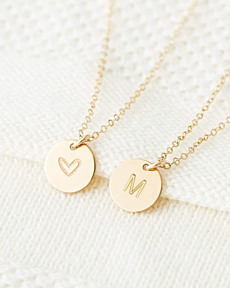 [Australia] - MOMOL Gold Initial Necklace, 18K Gold Plated Stainless Steel Coin Pendant Engraved Heart Letter Necklace Delicate Disc Pendant Personalized Name Necklace for Women Girls K 