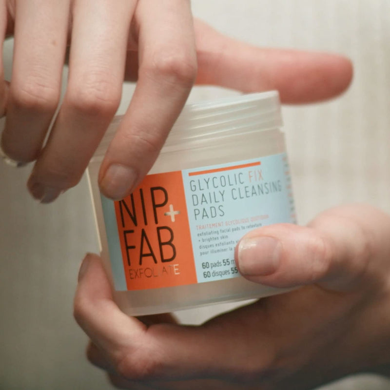 [Australia] - Nip + Fab Glycolic Acid Fix Daily Cleansing Pads for Face with Hyaluronic Acid, Witch Hazel, Exfoliating Resurfacing AHA Facial Pad for Exfoliation Even Skin Tone Brighten Skin, 60 Pads Fix Cleansing Pads 