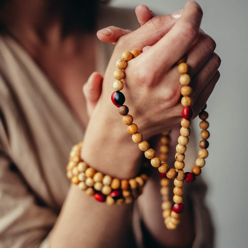 [Australia] - Luna Sundara Palo Santo Necklace Handmade in Peru Highly Aromatic and Spiritually Cleansing Palo Santo & Huayruro 