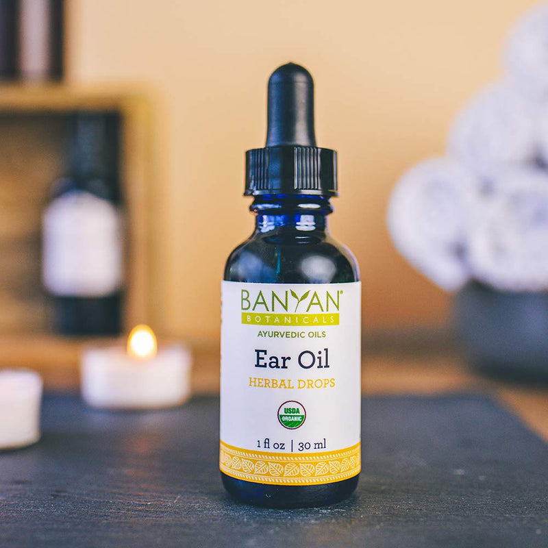 [Australia] - Banyan Botanicals Ear Oil – Organic Herbal Drops with Ashwagandha, Bilva & Garlic – Soothing and Comforting for The Ears – 1 oz – Non GMO Sustainably Sourced No Sting 