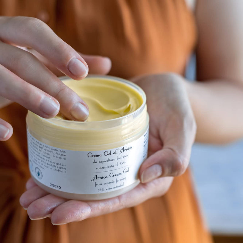 [Australia] - Dul�c Arnica Gel Cream Extra Strong 250ml Great for Muscle and Joint Massage, Even After Sports, Made in Italy with 35% Organic Arnica Montana, Cooling Effect 