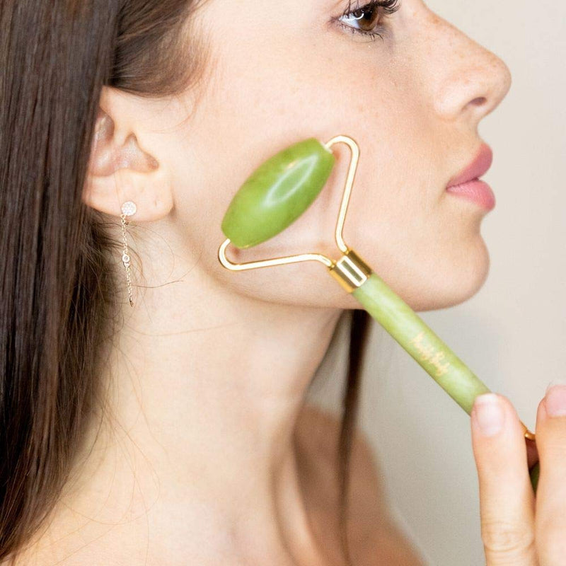 [Australia] - Muddy Body - Jade and Rose Quartz Skin Roller for Face | Natural Skin Care Massage Tool Great for Teen Girls and Self Care Gifts for women of All Ages- (1 Jade 1 Rose Quartz Stone) 2 Face Rollers 1 Jade + 1 Rose Quartz 