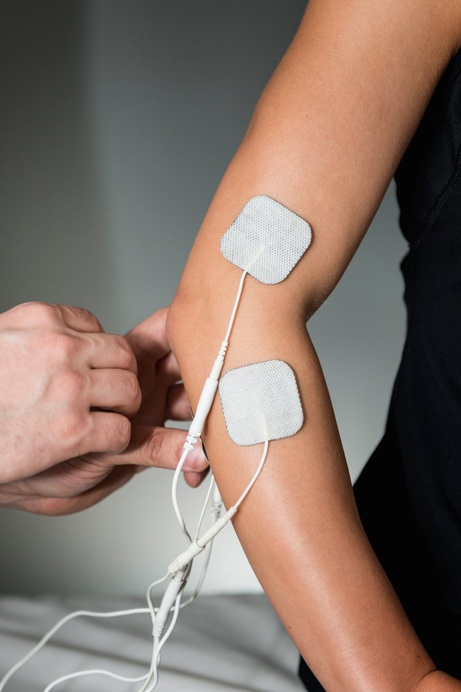 [Australia] - Santamedical Dual Channel TENS Unit/EMS Unit Electrotherapy Pain Relief Device 