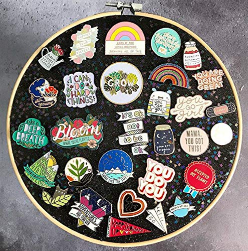 [Australia] - Wall Hanging Brooch Jewelry Storage Display Stand Enamel Pin Display Holder Earrings Necklace Glitter Pin Display Board with Stars, Pin Collection Display, Canvas/Leather Embroidery Hoop (Pink) Pink 